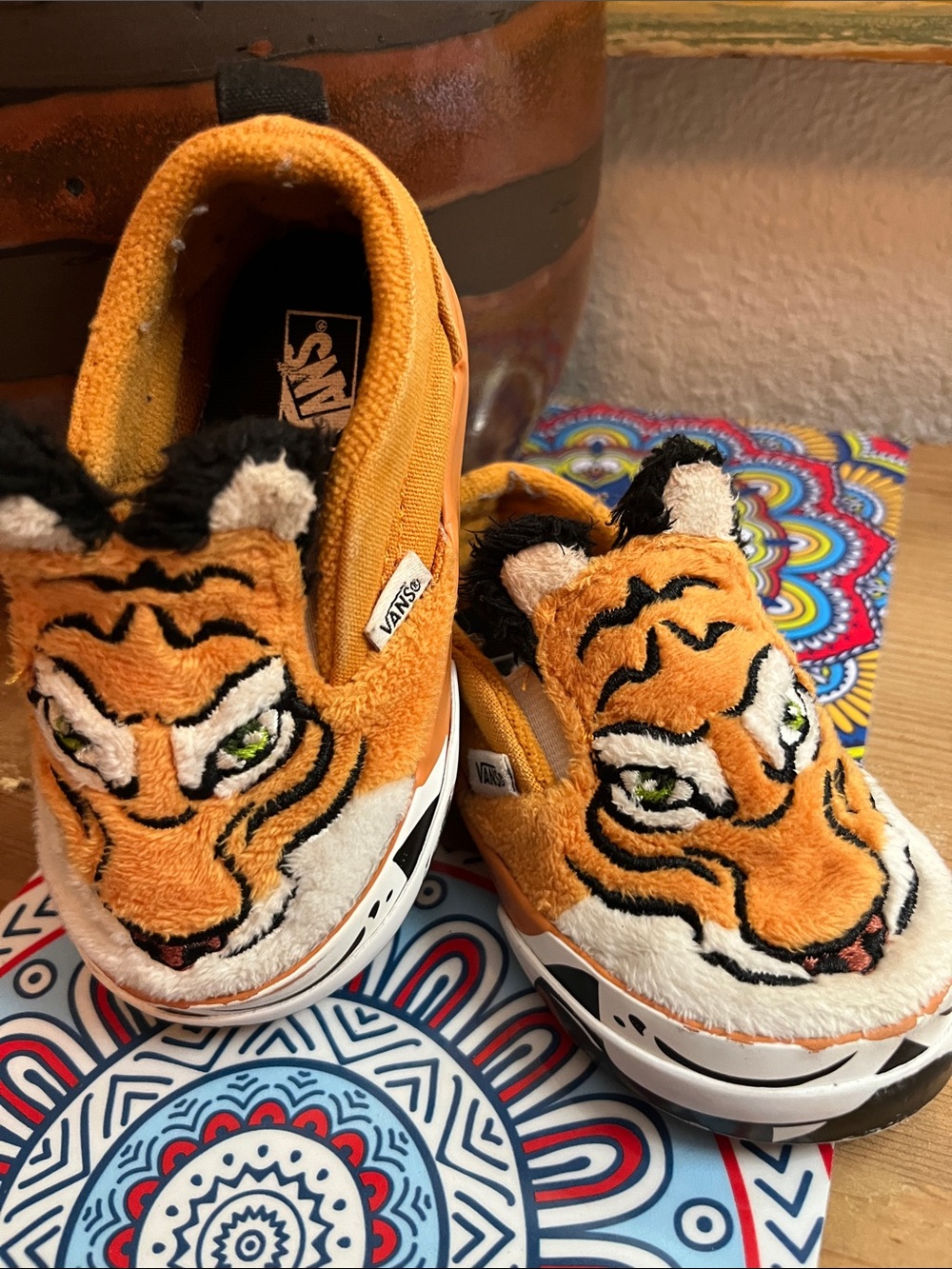 Vans Orange Tiger Plush Slip-On Sneakers size 4.0 baby